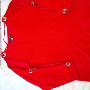 Red Medium blouse/sweater with shoulder and arms slits-opening